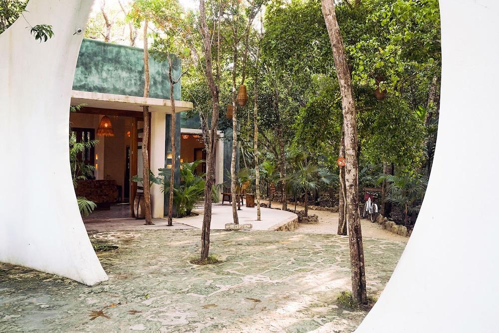 Hotel Holistika トゥルム エクステリア 写真